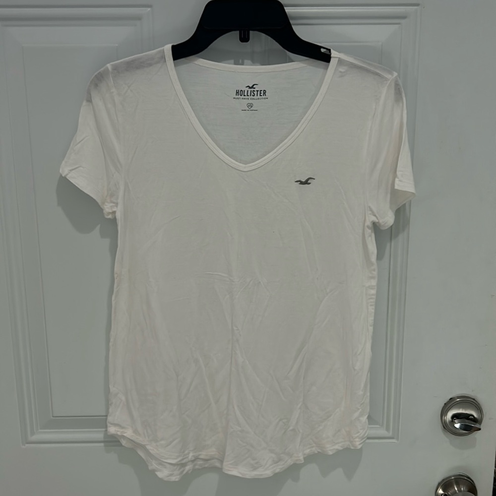 Hollister crew neck tee